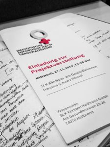 Bei der Projektvorstellung "Medizinische Soforthilfe nach Vergewaltigung" wurde der aktuelle Stand der Versorgung in Baden-Württemberg und in Heilbronn besprochen. Des Weiteren haben Ärzt*innen und Mitarbeiter*innen ei der SLK Klinkum am Gesundbrunnen schon Verbesserungsvorschläge für das forensische Gutachten bekommen.